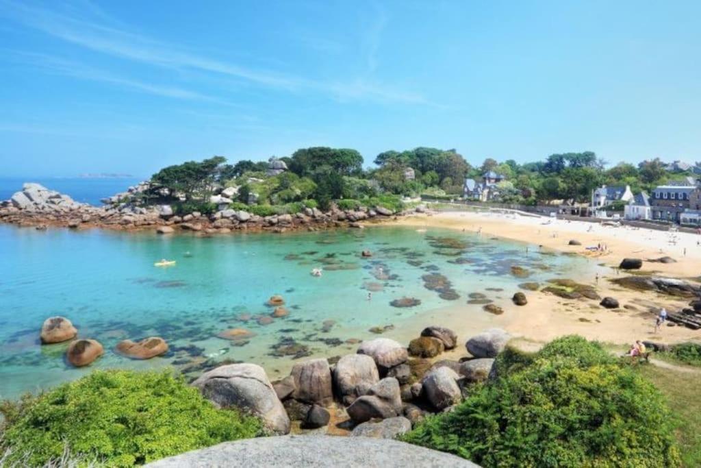 Kanoperoz-Plage De Trestraou Perros-Guirec Luaran gambar